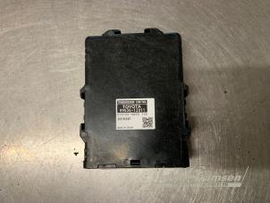 Begagnade Dator, automatisk växellåda Toyota Auris Touring Sports (E18) 1.8 16V Hybrid Pris € 50,00 Marginaltabell erbjuds av Auto Samsen B.V.