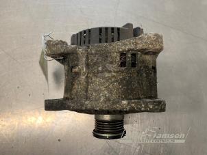 Begagnade Dynamo Renault Trafic New (FL) 1.9 dCi 82 16V Pris € 50,00 Marginaltabell erbjuds av Auto Samsen B.V.