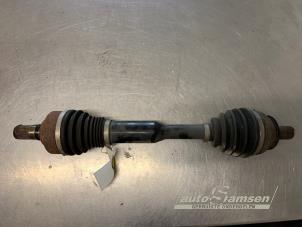 Używane Os napedowa lewy przód Volvo V60 Cross Country I (FZ) 2.0 D4 16V Cena € 150,00 Procedura marży oferowane przez Auto Samsen B.V.