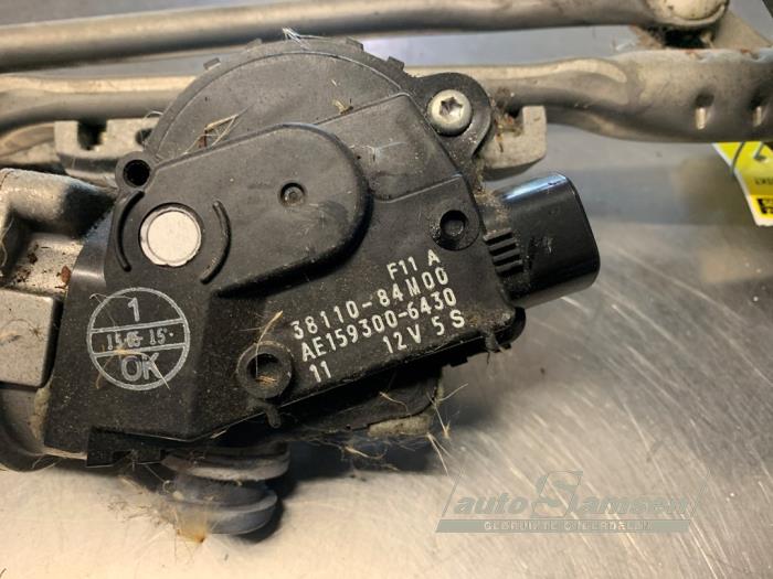 Ruitenwismotor+Mechaniek van een Suzuki Celerio (LF) 1.0 12V Dualjet 2015