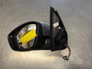 Gebruikte Buitenspiegel links Peugeot 308 SW (L4/L9/LC/LJ/LR) 1.6 BlueHDi 120 Prijs € 100,00 Margeregeling aangeboden door Auto Samsen B.V.