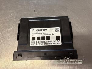 Begagnade Dator , karosskontroll (BCM) Opel Corsa E 1.0 SIDI Turbo 12V Pris € 75,00 Marginaltabell erbjuds av Auto Samsen B.V.