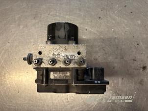 Gebruikte ABS Pomp Volkswagen Polo V (6R) 1.2 12V BlueMotion Technology Prijs € 75,00 Margeregeling aangeboden door Auto Samsen B.V.