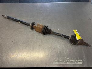 Begagnade Drivaxel, höger fram Opel Zafira (M75) 2.2 16V Direct Ecotec Pris € 50,00 Marginaltabell erbjuds av Auto Samsen B.V.