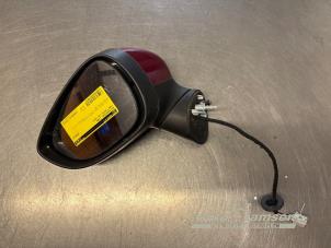 Gebruikte Buitenspiegel links Ford Fiesta 6 (JA8) 1.0 EcoBoost 12V 100 Prijs € 75,00 Margeregeling aangeboden door Auto Samsen B.V.