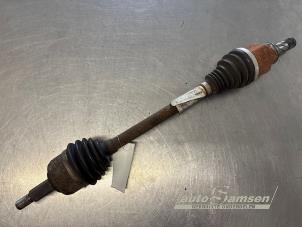 Begagnade Drivaxel, vänster fram Renault Scénic III (JZ) 1.2 16V TCe 130 Pris € 125,00 Marginaltabell erbjuds av Auto Samsen B.V.