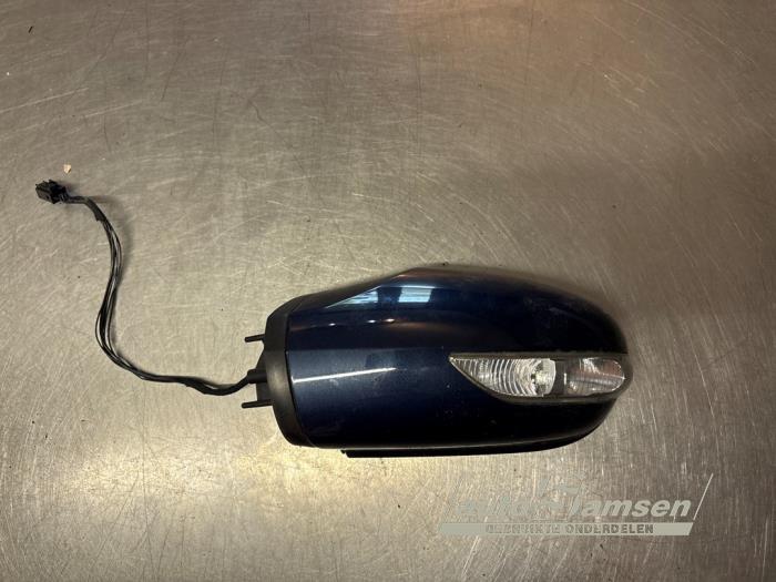 Skärmspegel, vänster från en Mercedes-Benz A (W169) 2.0 A-200 5-Drs. 2005