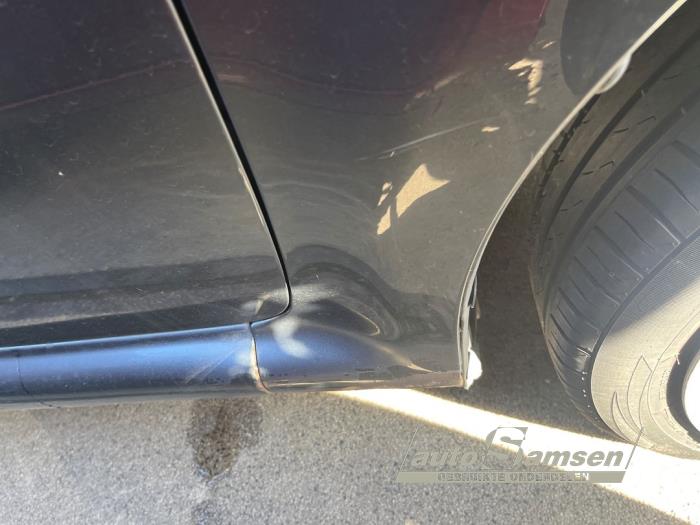 Voorscherm rechts van een Toyota Aygo (B10) 1.0 12V VVT-i 2008