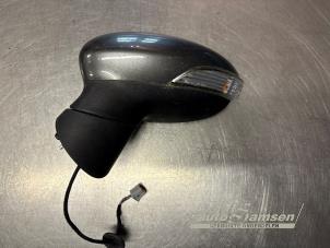 Gebruikte Buitenspiegel links Ford Fiesta 6 (JA8) 1.0 Ti-VCT 12V 65 Prijs € 60,00 Margeregeling aangeboden door Auto Samsen B.V.