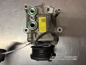 Begagnade Luftkonditioneringspump Ford Fiesta 5 (JD/JH) 1.4 16V Pris € 35,00 Marginaltabell erbjuds av Auto Samsen B.V.