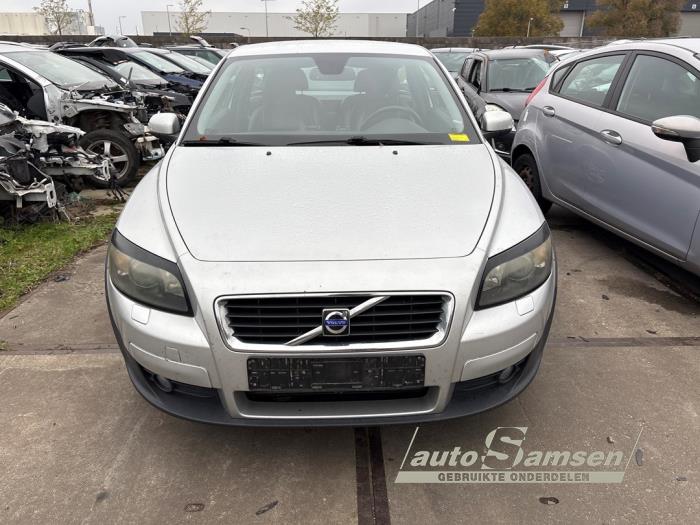 Framskärm, höger från en Volvo C30 (EK/MK) 2.0 D 16V 2007