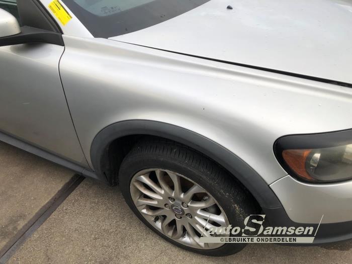 Framskärm, höger från en Volvo C30 (EK/MK) 2.0 D 16V 2007