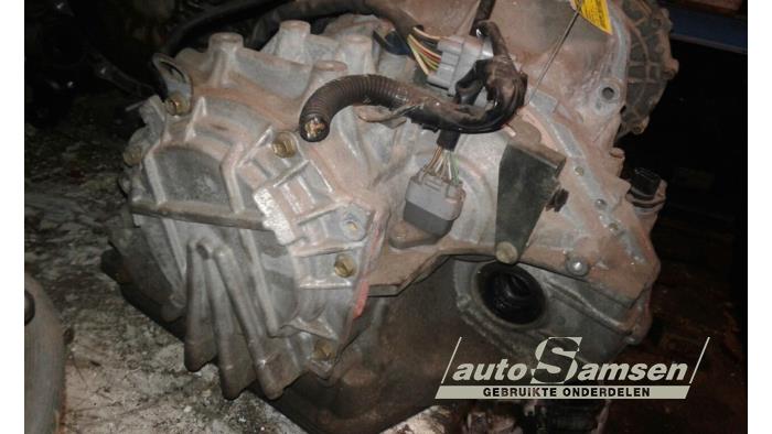 Versnellingsbak van een Suzuki Wagon-R+ (RB) 1.3 16V VVT 2004