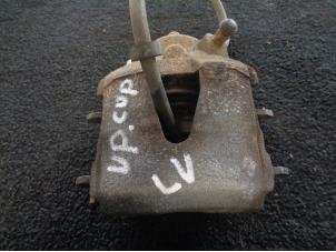 Gebruikte Remklauw (Tang) links-voor Volkswagen Up! (121) 1.0 12V 60 Prijs € 20,00 Margeregeling aangeboden door Westerhof autodemontage