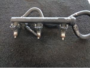 Begagnade Bränsleinsprutningsmunstycke Volkswagen Up! (121) 1.0 12V 60 Pris € 25,00 Marginaltabell erbjuds av Westerhof autodemontage