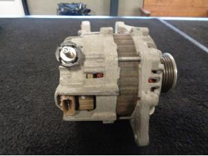 Gebruikte Alternator Mitsubishi Space Star (A0) 1.0 12V Prijs € 35,00 Margeregeling aangeboden door Westerhof autodemontage