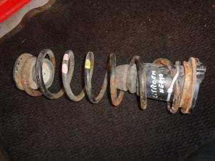 Używane Sprezyna srubowa tyl Citroen Nemo (AA) 1.3 HDi 75 Cena € 35,00 Procedura marży oferowane przez Westerhof autodemontage