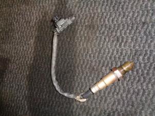 Begagnade Lambdasond Peugeot 208 I (CA/CC/CK/CL) 1.2 Vti 12V PureTech Pris € 25,00 Marginaltabell erbjuds av Westerhof autodemontage