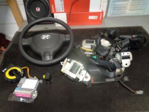 Gebruikte Airbag set + dashboard Hyundai i10 (F5) 1.1i 12V Prijs € 275,00 Margeregeling aangeboden door Westerhof autodemontage
