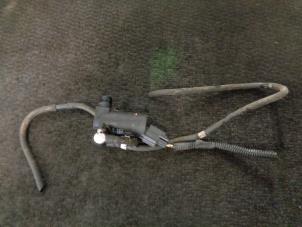 Begagnade Pump, vindrutespolare Volvo V50 (MW) 1.6 D 16V Pris € 10,00 Marginaltabell erbjuds av Westerhof autodemontage
