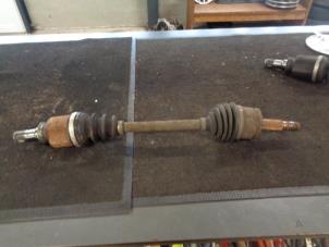 Gebruikte Cardanas links-voor (VWA) Mitsubishi Colt (Z2/Z3) 1.1 12V Prijs € 35,00 Margeregeling aangeboden door Westerhof autodemontage