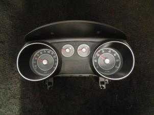 Używane Licznik kilometrów KM Fiat Punto Evo (199) 1.3 JTD Multijet 85 16V Euro 5 Cena € 50,00 Procedura marży oferowane przez Westerhof autodemontage