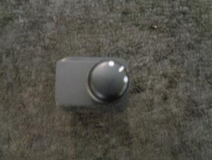 Gebruikte Spiegel Schakelaar Suzuki Swift (ZA/ZC/ZD1/2/3/9) 1.3 VVT 16V Prijs € 10,00 Margeregeling aangeboden door Westerhof autodemontage