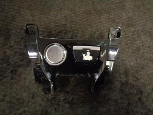 Begagnade Start/stopp-brytare Peugeot 308 (L3/L8/LB/LH/LP) 2.0 GT HDi, Blue HDi 16V Pris € 20,00 Marginaltabell erbjuds av Westerhof autodemontage