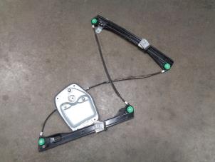 Gebruikte Ruitmechaniek 4Deurs rechts-voor Volkswagen Golf VI Variant (AJ5/1KA) 1.4 TSI 122 16V Prijs € 30,00 Margeregeling aangeboden door Westerhof autodemontage