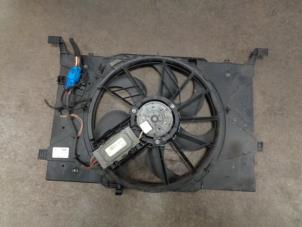 Begagnade Fläktmotor Mercedes B (W245) 2.0 B-200 16V Turbo Pris € 50,00 Marginaltabell erbjuds av Westerhof autodemontage