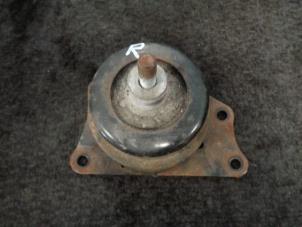 Używane Wspornik silnika Skoda Fabia II Combi 1.2 TDI 12V Greenline Cena € 15,00 Procedura marży oferowane przez Westerhof autodemontage