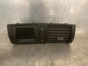 Gebruikte Navigatie Display BMW 1-Serie Prijs € 60,00 Margeregeling aangeboden door Mettler BV