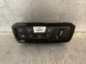 Używane Przelacznik swiatel BMW 3-Serie Cena € 50,00 Procedura marży oferowane przez Mettler BV