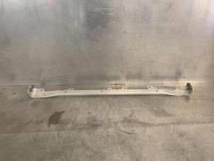 Gebruikte Dwarsbalk frontdeel Mini Cooper S Prijs € 45,00 Margeregeling aangeboden door Mettler BV