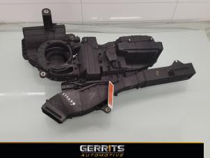 Begagnade Värmarhus Mercedes V (447.8) 2.1 250 BlueTEC, 250 d 16V Pris € 265,54 Marginaltabell erbjuds av Gerrits Automotive BV