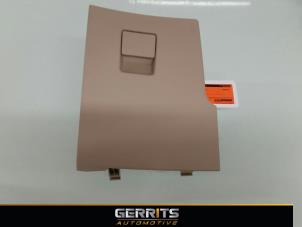 Gebruikte Dashboard deel Opel Insignia 2.0 Turbo 16V Ecotec Prijs € 28,60 Margeregeling aangeboden door Gerrits Automotive BV