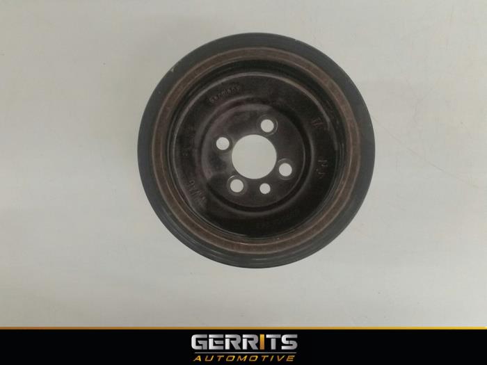 Krukas Poelie van een Volkswagen Transporter T5 1.9 TDi 2009