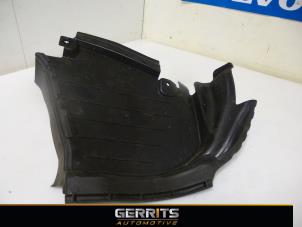 Używane Plyta ochronna podlogowa Volvo V60 I (FW/GW) 2.0 D4 16V Cena € 21,98 Procedura marży oferowane przez Gerrits Automotive BV