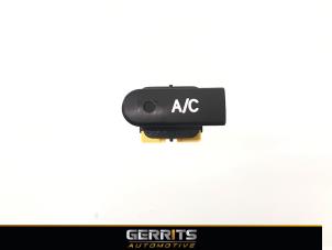 Begagnade Luftkonditionering, brytare Hyundai i10 (F5) 1.1i 12V Pris € 19,99 Marginaltabell erbjuds av Gerrits Automotive BV