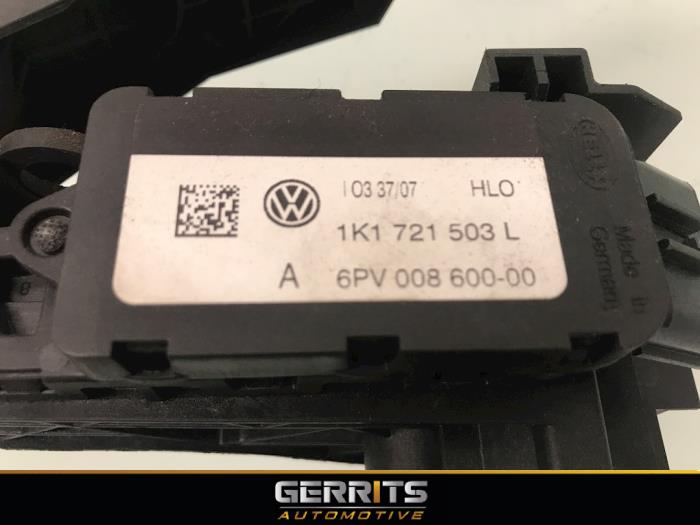 Gaspedal från en Seat Leon (1P1) 1.8 TSI 16V 2008