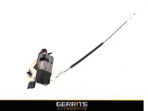 Gebruikte Deurslot Mechaniek 4Deurs rechts-achter Citroen C4 Berline (NC) 1.2 12V PureTech 130 Prijs € 45,10 Margeregeling aangeboden door Gerrits Automotive BV