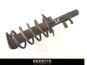 Begagnade Stötdämparstång, vänster fram Ford Focus 3 Wagon 1.5 TDCi Pris € 72,60 Marginaltabell erbjuds av Gerrits Automotive BV