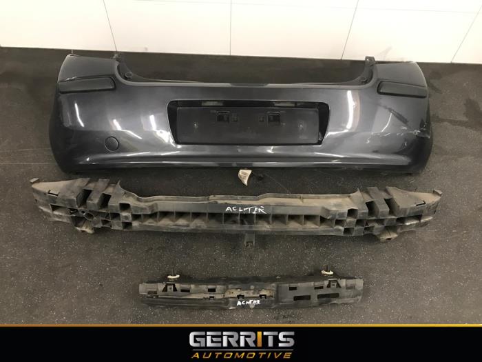 Bakre stötfångare från en Renault Clio III (BR/CR) 1.5 dCi 70 2006