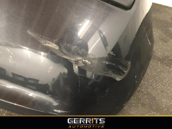 Bakre stötfångare från en Renault Clio III (BR/CR) 1.5 dCi 70 2006