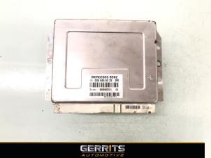 Gebruikte Luchtvering module Mercedes E (W211) 4.0 E-400 CDI 32V Prijs € 99,00 Margeregeling aangeboden door Gerrits Automotive BV