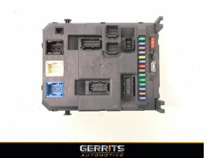 Używane Skrzynka bezpieczników Citroen C3 (SC) 1.6 HDi 92 Cena € 87,98 Procedura marży oferowane przez Gerrits Automotive BV
