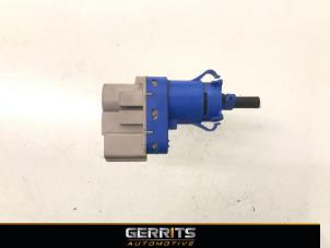 Begagnade Bromsljusbrytare Ford Focus 3 Wagon 1.6 TDCi ECOnetic Pris € 21,98 Marginaltabell erbjuds av Gerrits Automotive BV