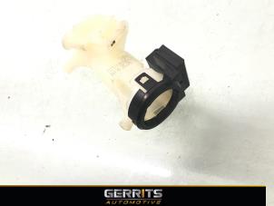 Używane Modul immobilizera Ford Focus 3 Wagon 1.6 TDCi ECOnetic Cena € 21,98 Procedura marży oferowane przez Gerrits Automotive BV