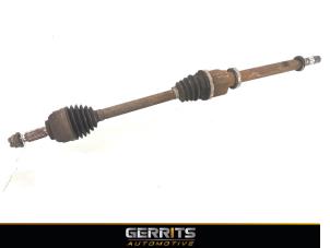 Używane Os napedowa prawy przód Renault Modus/Grand Modus (JP) 1.4 16V Cena € 30,80 Procedura marży oferowane przez Gerrits Automotive BV