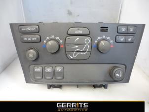 Gebruikte Kachel Bedieningspaneel Volvo V70 (SW) 2.3 T5 20V Prijs € 70,40 Margeregeling aangeboden door Gerrits Automotive BV